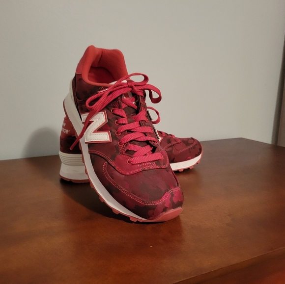 New Balance 574 RED sneakers 👟 - Picture 3 of 8